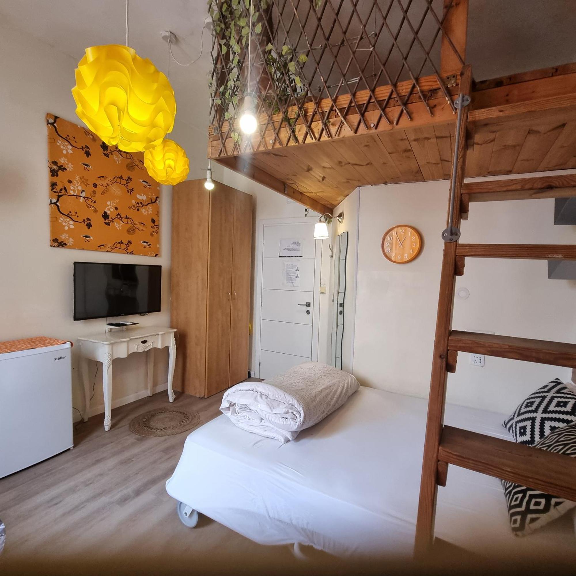Bugrashov 13 Room Tel Aviv Exterior photo